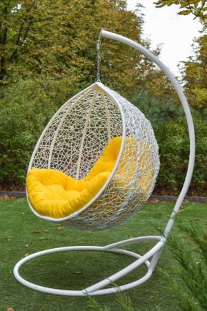 кресло-кокон эмилия белая желтая подушка