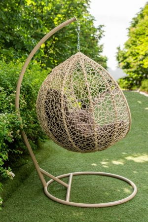 Кресло кокон с плетением паутинкой