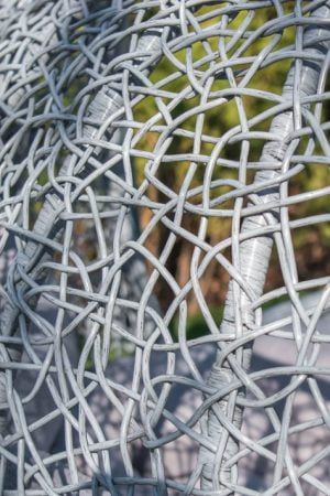 штучний ротанг сірого кольору