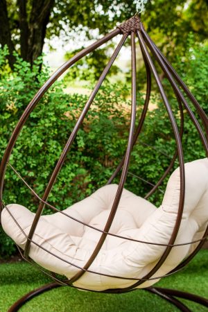 кресло на стойке для улицы