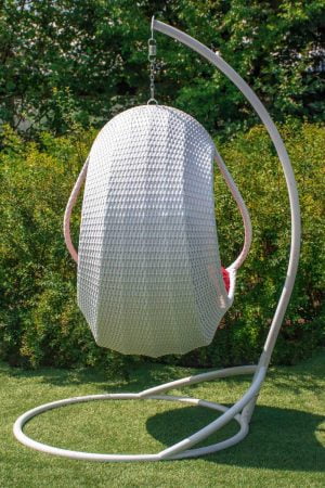 плотность плетения ротангом на подвесном кресле