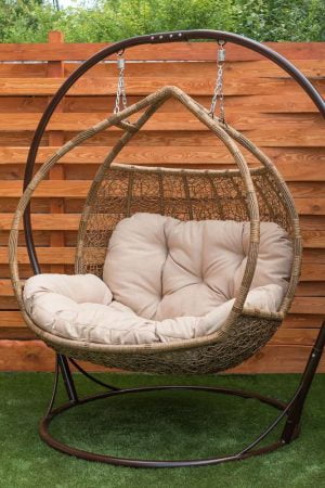 Подвесноекресло Галант лоза с бежевой подушкой