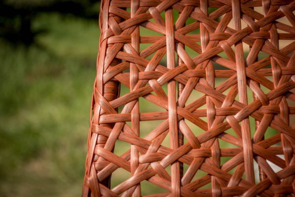 плетение ротангом каштан на кресле гамаке