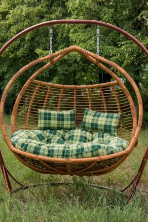 Садовая качеля из ротанга Галант