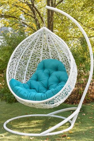 Белое подвесное кресло Гарди биг с голубой подушкой