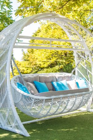 Качели садовые на арочной дугообразной стойке