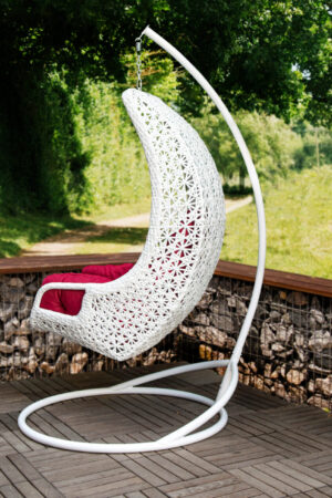 podvesnoe-kreso-nedorogo