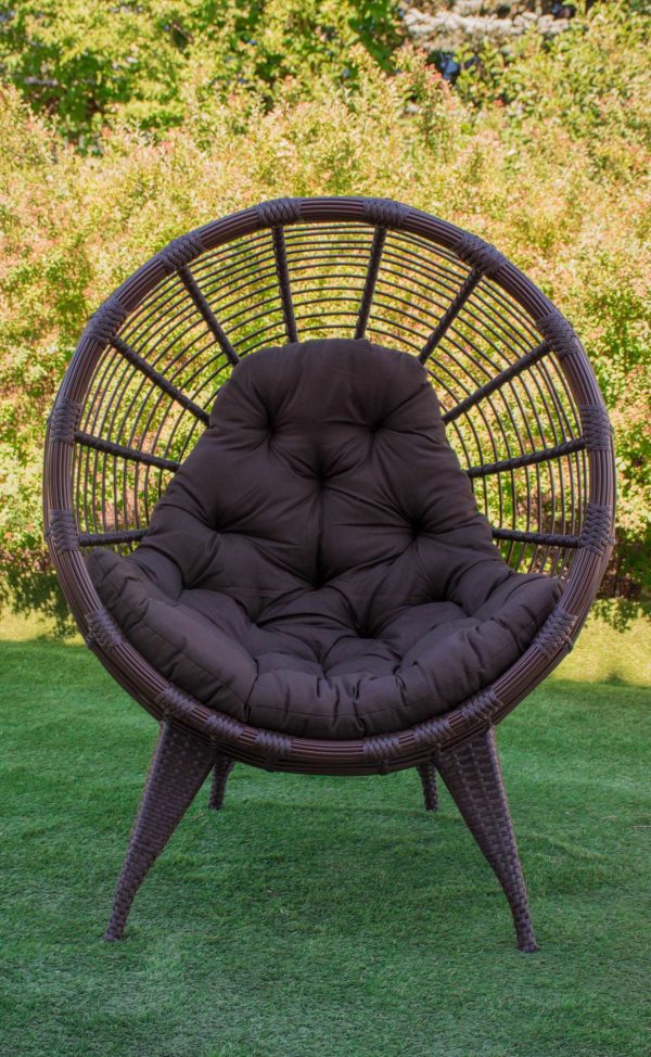 кресло в сад коричневое