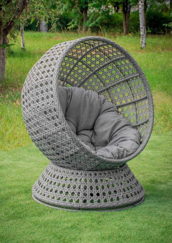 вращающееся круглое кресло с плетением ротангом