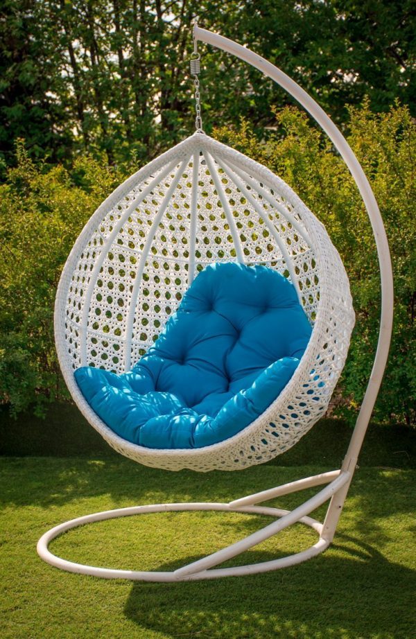Кресло кокон подвесное Асоль белое с голубой подушкой