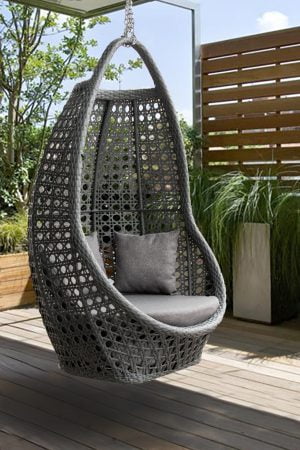 Кресло кокон к потолку на цепи