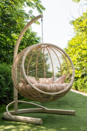 крісло кокон з плетеною стійкою