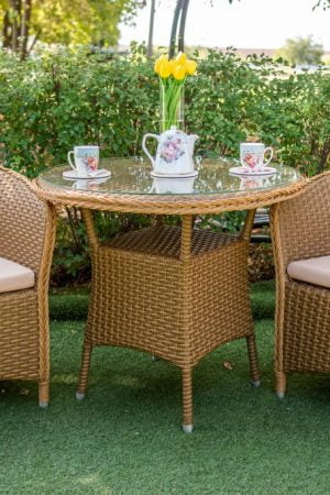 меблі з ротангу на подвір'я