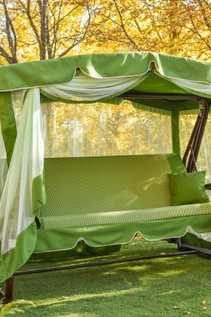 Качели садовые металлические с раскладным сиденьем