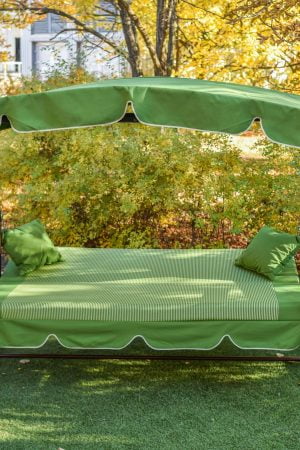 качели для сада Корса раскладные в кровать