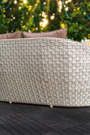 диван плетёный для террас