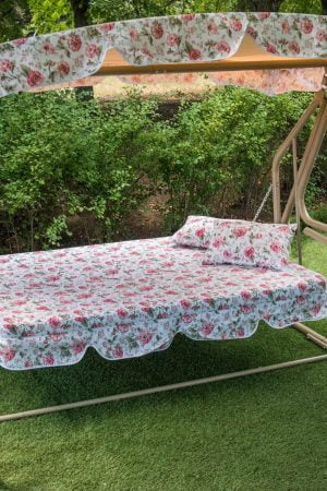 раскладная качеля в романтическом стиле