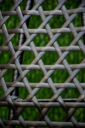 кресло подвесное из искусственного ротанга