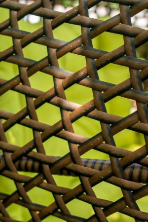 качели садовые из искусственного ротанга