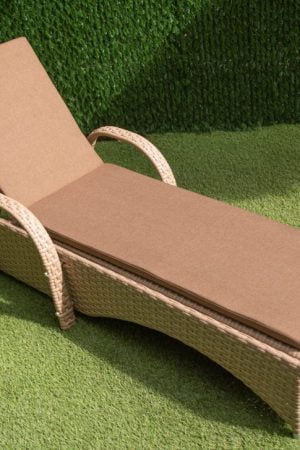 шезлонг пляжный из ротанга Оптима