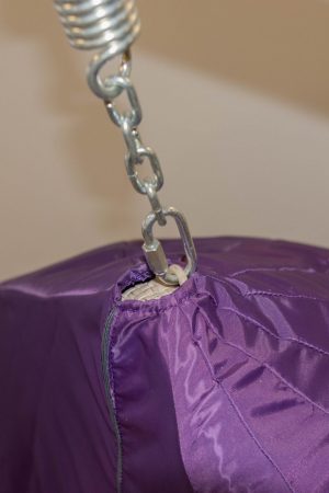 фиолетовый чехол на подвесное кресло с верху