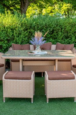 меблі плетені з мякими сидіннями