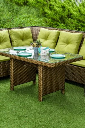 Мебель из ротанга для улицы