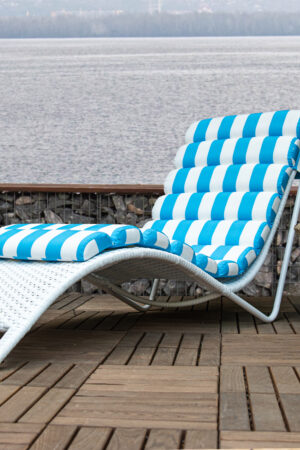 лежак шезлонг ротанг из тексилк 1005