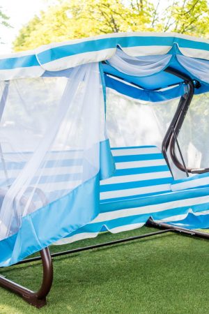 Красивые садовые качели Бриз морская