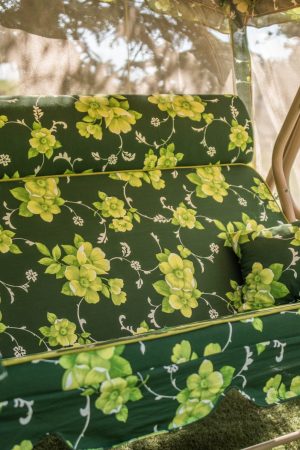 Удобные качели с подголовниками от ЮМК