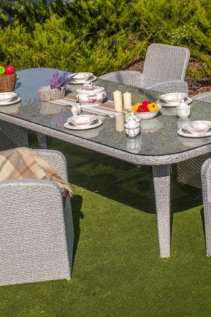 Плетёный стол из ротанга с креслами