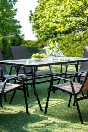 Столовые комплекты мебели из металла и текстилена