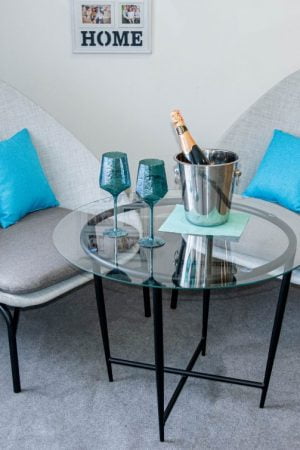 Комплект кресел и столик для отдыха на улице