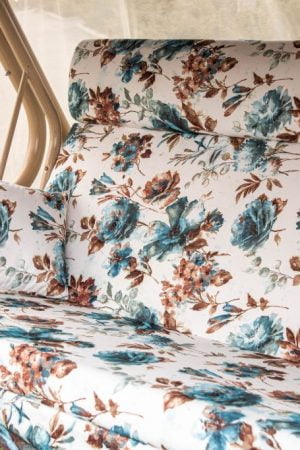 долговечные ткани на сиденье садовой качели