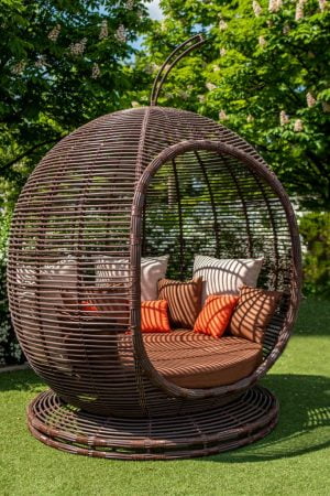 беседка в форме яблока эпл