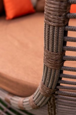 качество плетения на садовой беседке