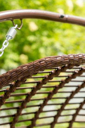 двомісне крісло гойдалка з штучного ротангу