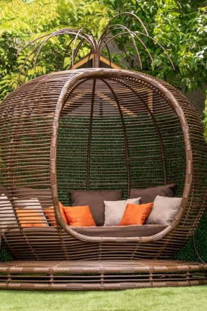 Бунгало садовое из ротанга яблоко