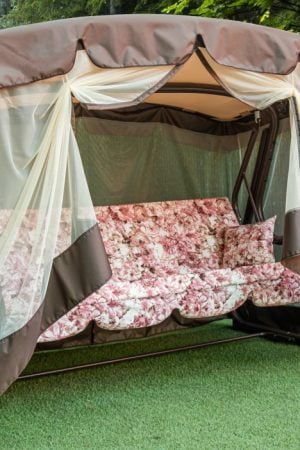 гойдалка для саду дейзі