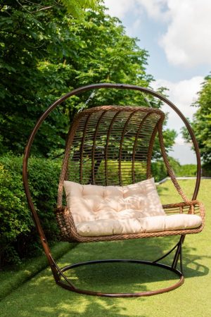 Кресло кокон на круглой арочной стойке