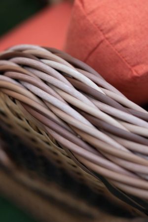 комбинированное плетение на подвесном кресле