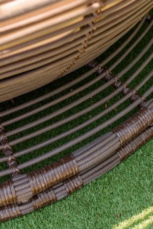 штучній ротанг на садовому бунгало