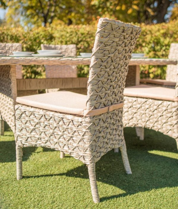 стулья для летней терассы плетёные