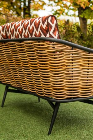 компактный диван для балкона