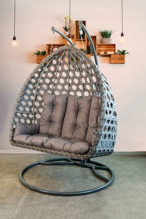 сіре двомісне крісло підвісний кокон