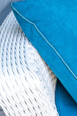 белый диван лежак с козырьком Виолетта