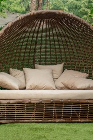 беседка кровать из ротанга