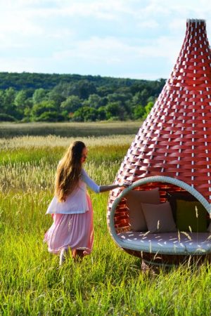 подвесной диван плетёный из ротанга