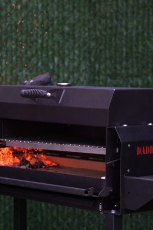 Мангал с крышкой и столиком. гриль с термо датчиком