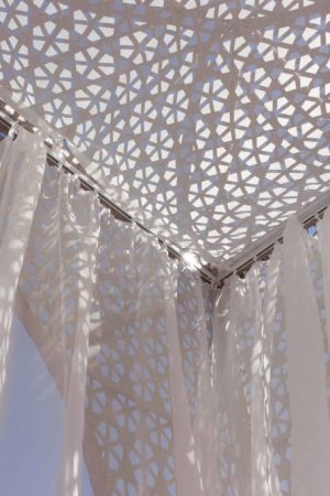 бунгало из ротанга беж